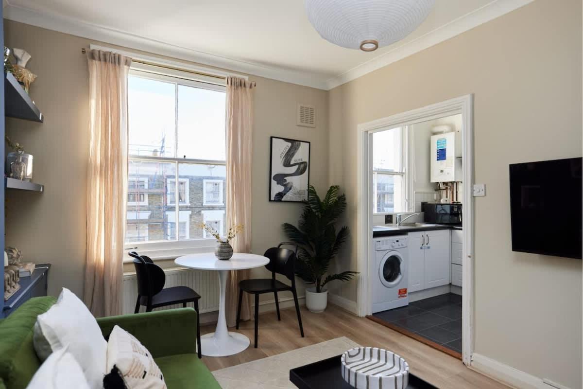 The Shepherd's Bush Place - Lovely 1bdr Flat London